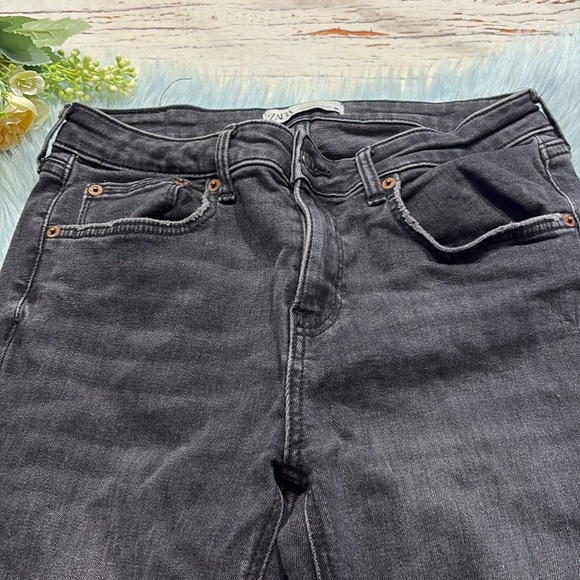 Zara The Skinny Distressed Hem Jeans in Pearl Black sz 6 - Picture 3 of 10